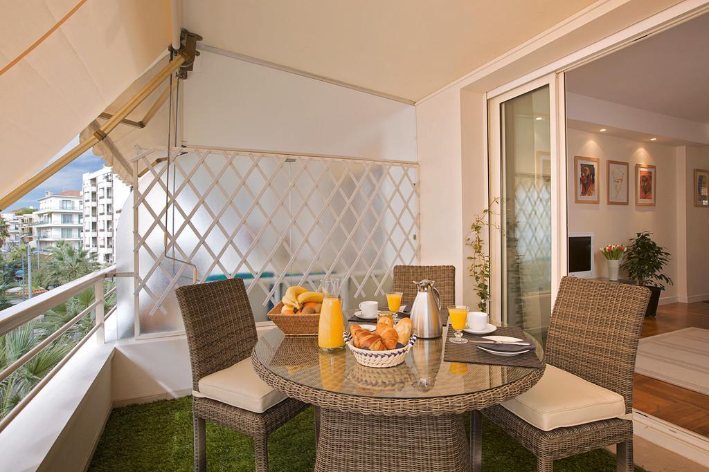 Le California Apartment Juan-les-Pins Exterior photo